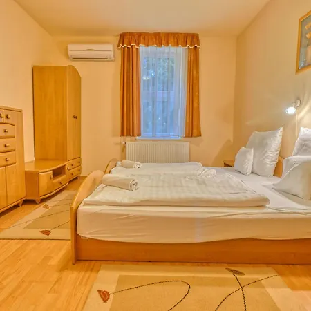 Aparthotel Park *