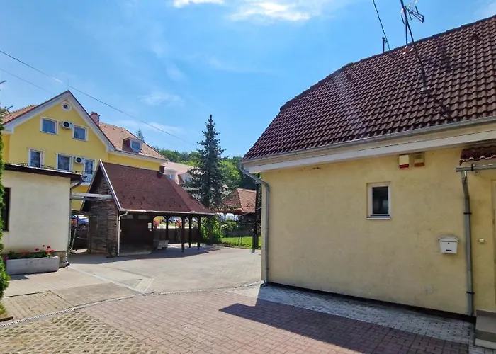 Aparthotel Park *