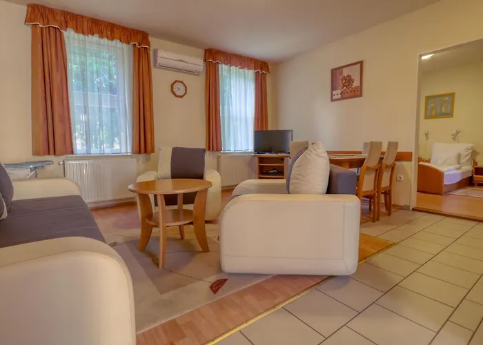 Park Apartmanhaz Szilvasvarad